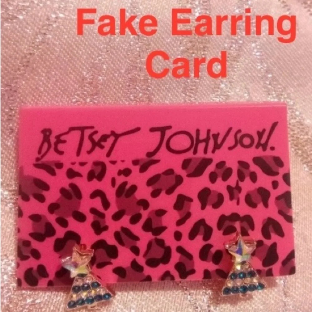BETSEY JOHNSON: How to Identify Counterfeit Items — A Quick &
Easy Buying Guide - Picture 7 of 11